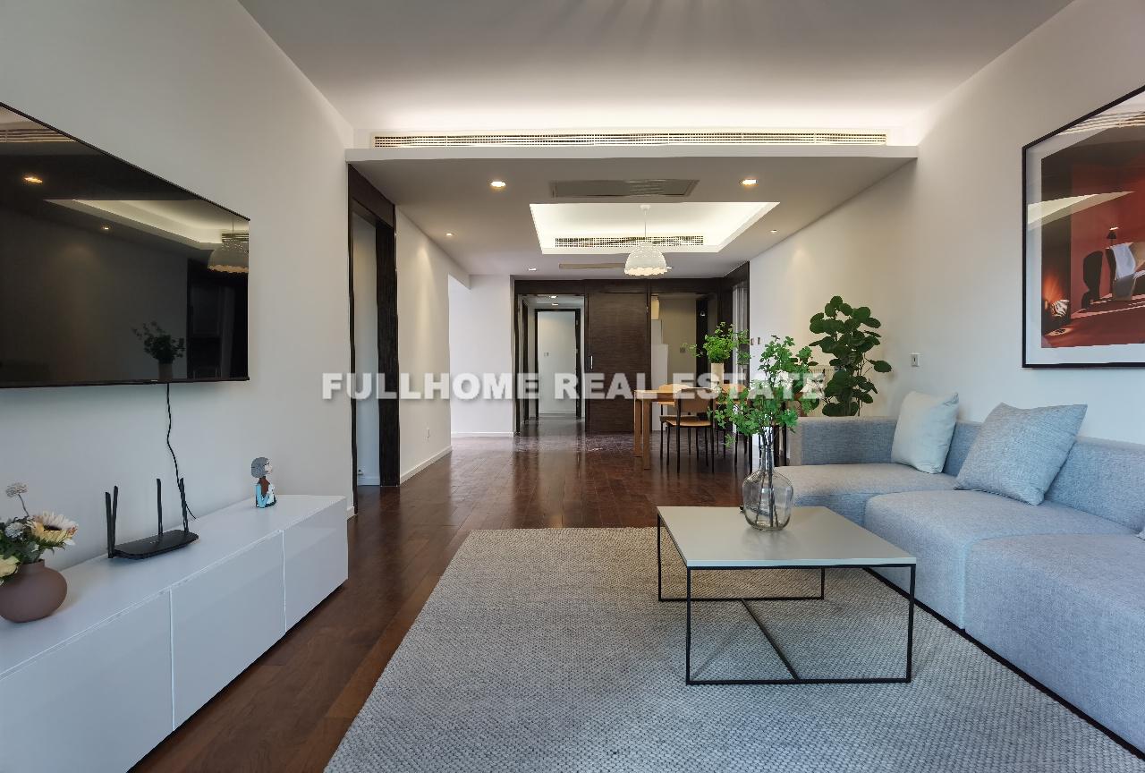 8 Park Avenue - 4 bedroom apartment in Shanghai, Jing An, Downtown