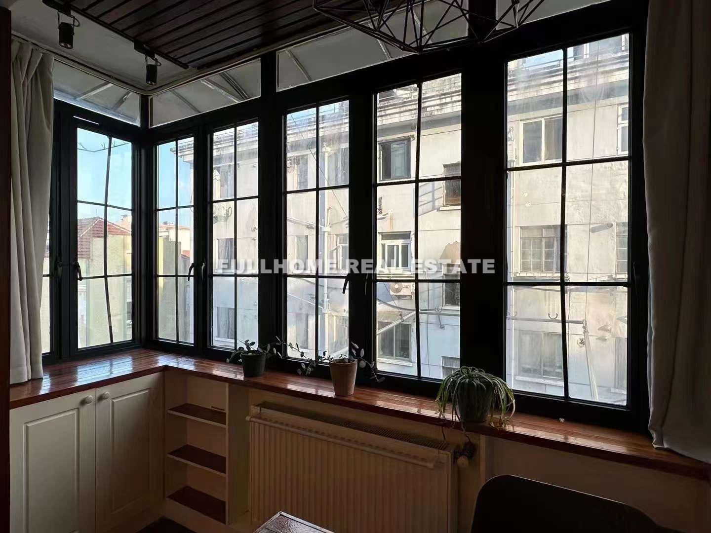 Lane 1001-1500 Middle Huaihai Road Old House - Interior view 5, Shanghai rental property