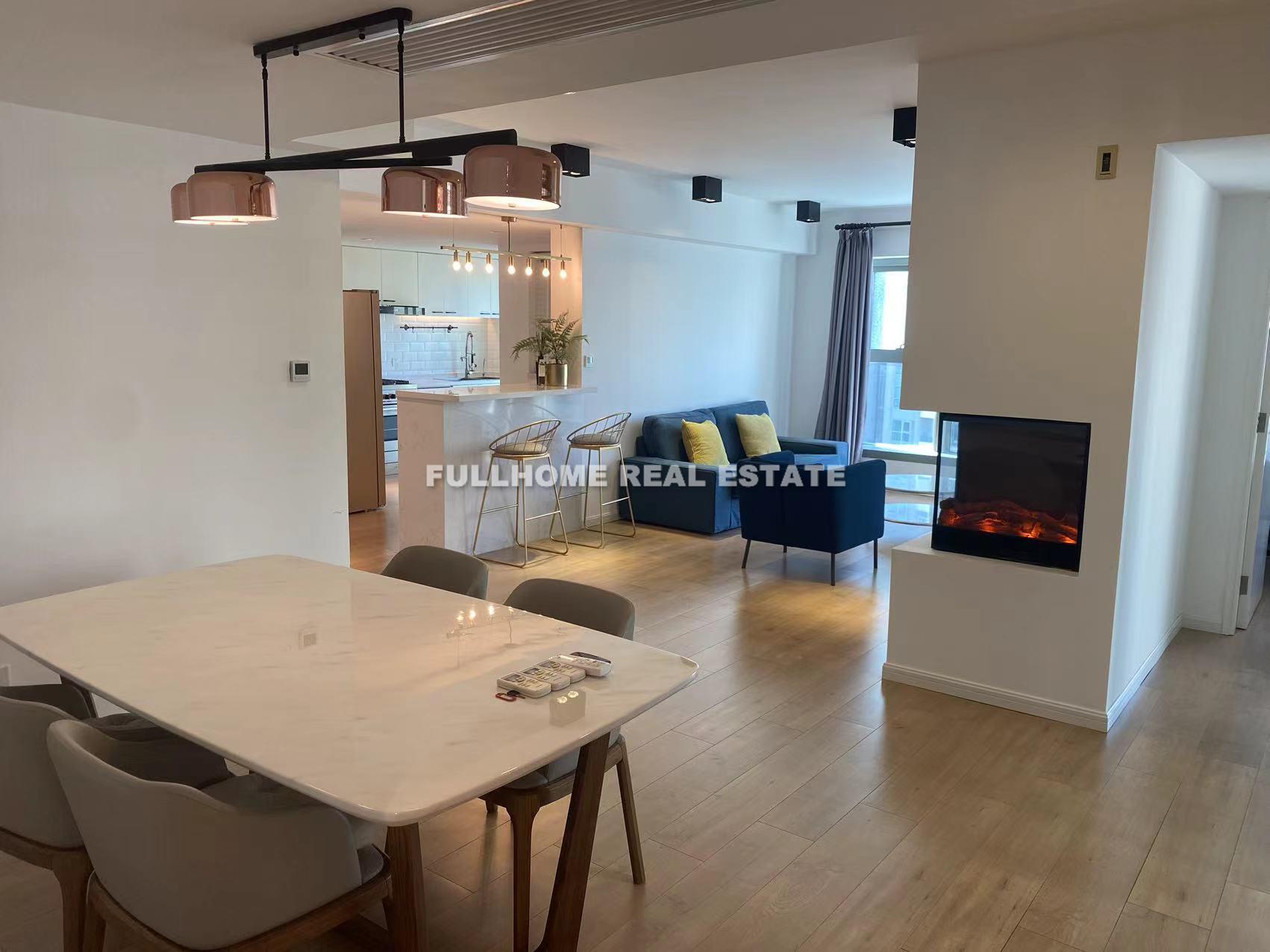 8 Park Avenue - 3 bedroom apartment in Shanghai, Jing An, Downtown