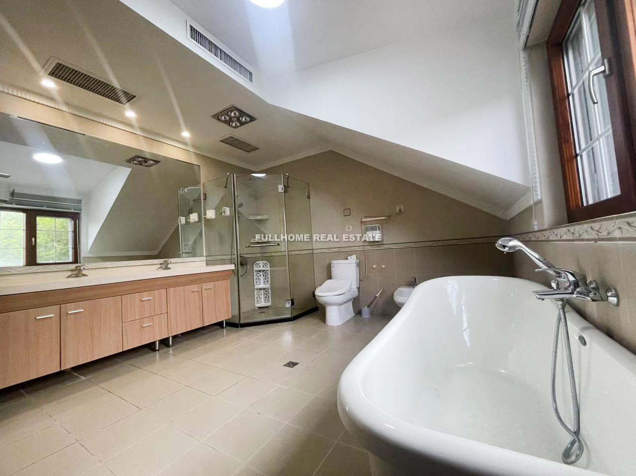 Lane Bridge Villa - Interior view 10, Beijing rental property
