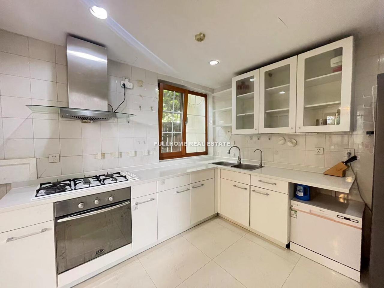 Lane Bridge Villa - Interior view 4, Beijing rental property