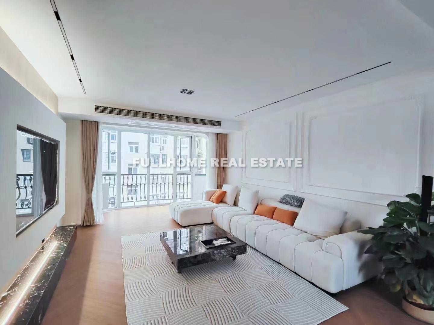Same compound: Dawen Ledo Courts, 3 bedrooms in Shanghai
