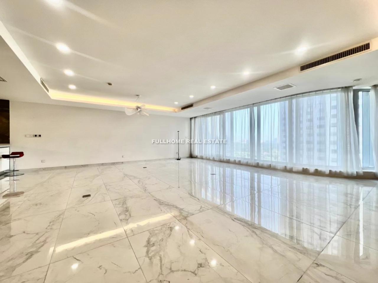 Similar property: Beijing SOHO Residence, 2 bedrooms, 217 sqm in Beijing