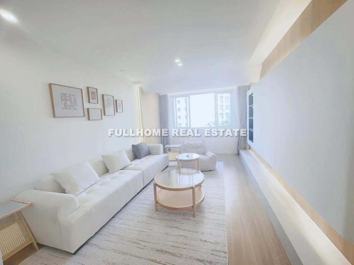 Same compound: Guanghui Garden, 2 bedrooms in Shanghai