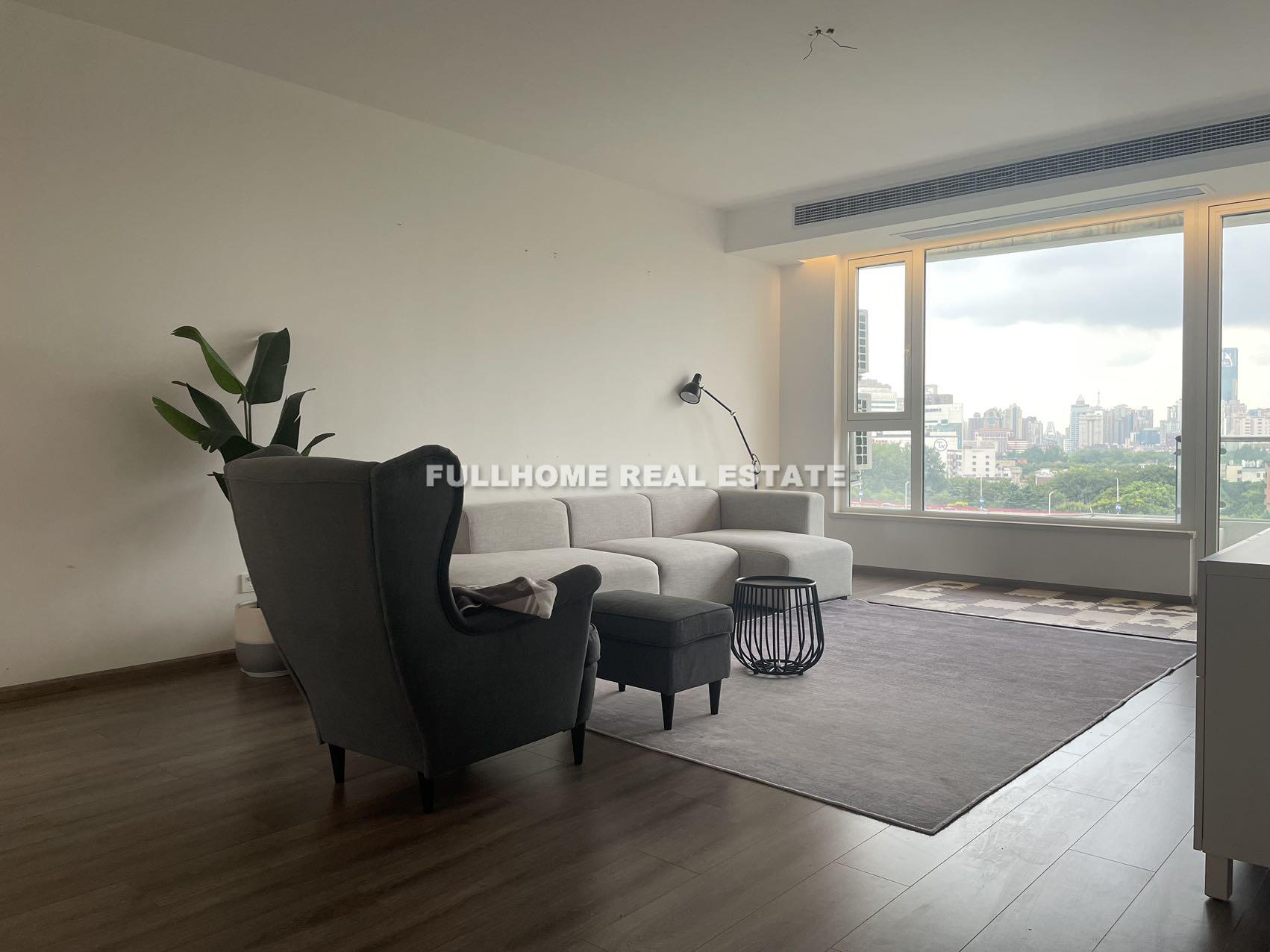 Top Of City - 3 bedroom apartment in Shanghai, People Square, Downtown