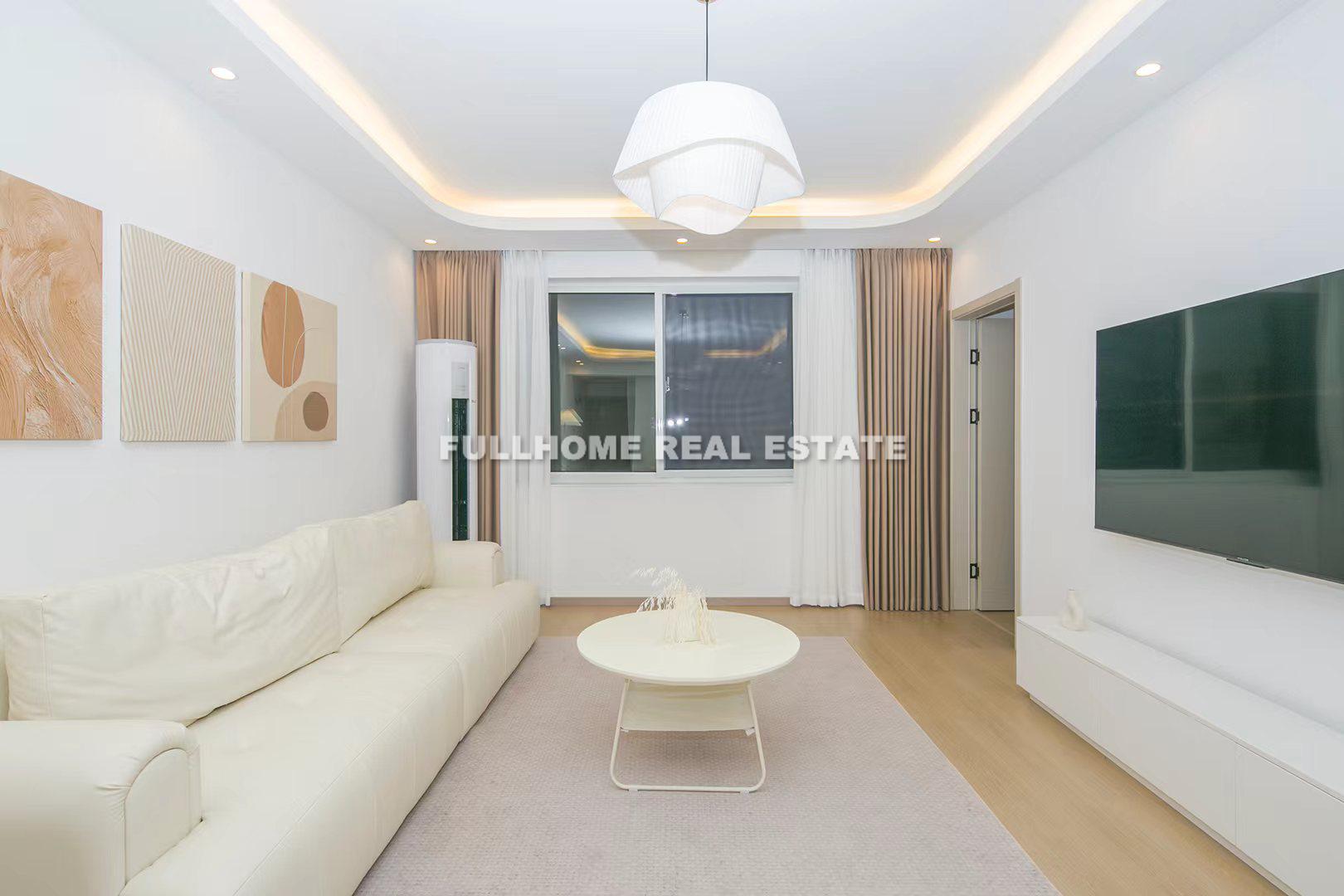 Same compound: Taide Garden, 3 bedrooms in Shanghai