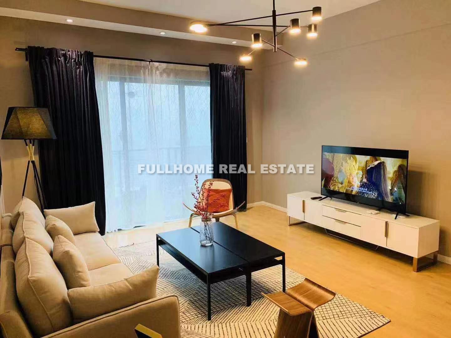 Shui Qing Mu Hua - 3 bedroom apartment in Shanghai, Century Park and Lianyang, Pudong