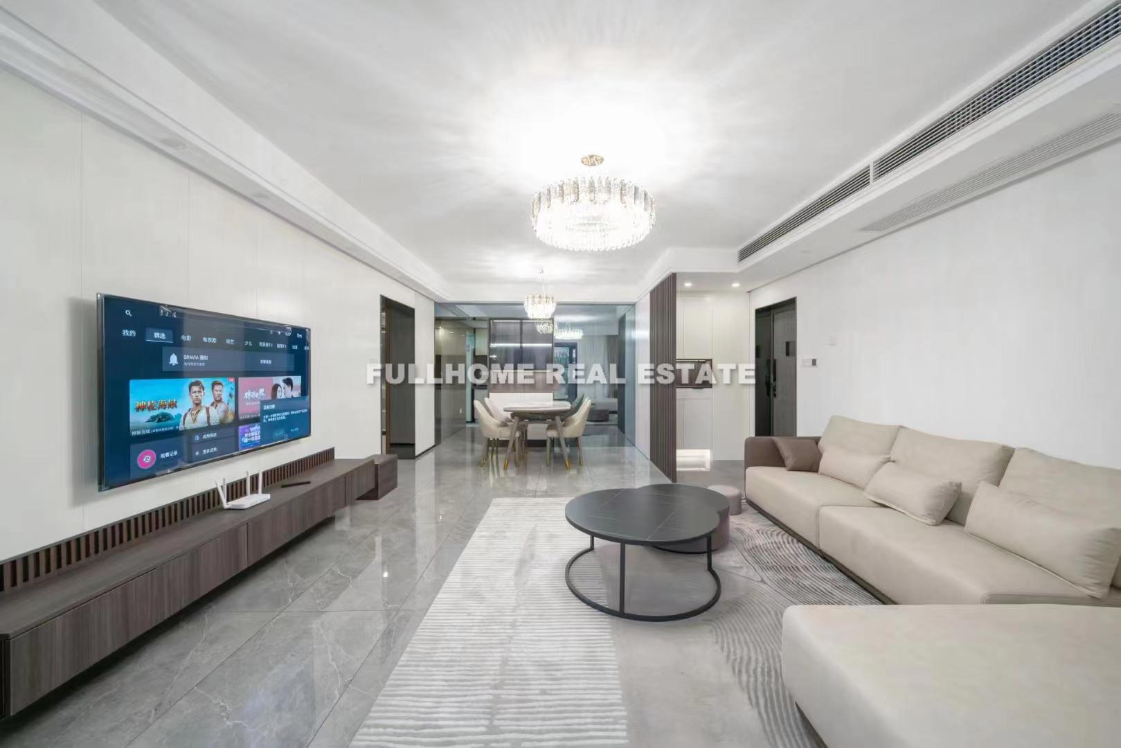 Same compound: Changfa Garden, 3 bedrooms in Shanghai