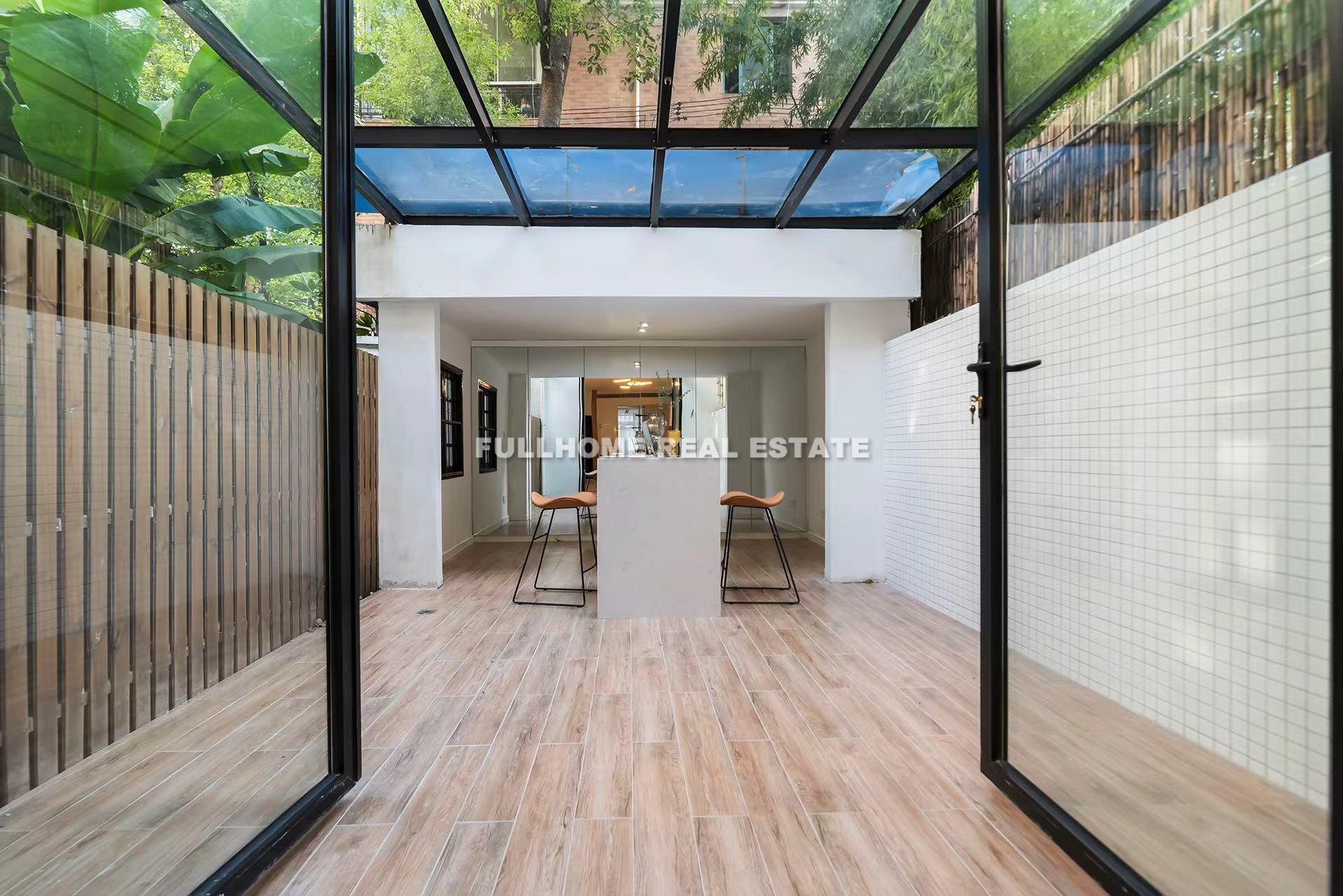 Lane 31 Wulumuqi Road Old House	 - Interior view 14, Shanghai rental property