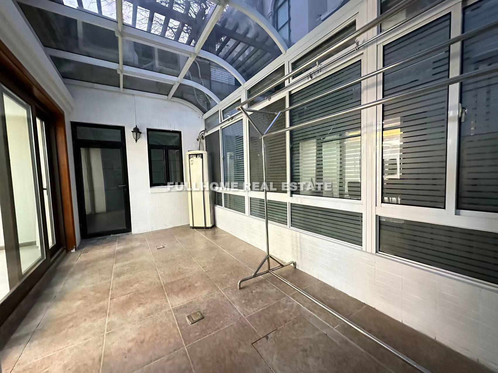 Hongqiao Golf Villas - Interior view 6, Shanghai rental property