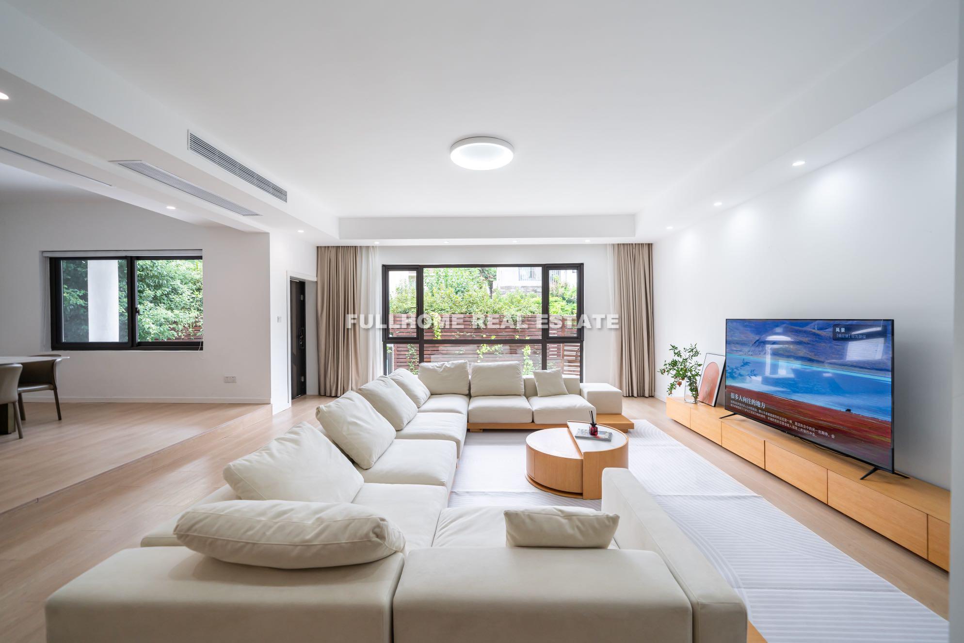 Western Suburban Garden - 4 bedroom apartment in Shanghai, Qingpu, Suburb