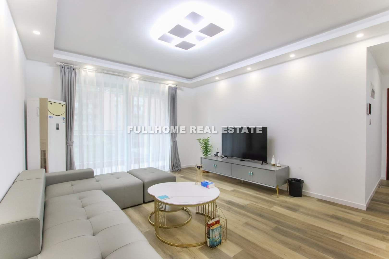 Xin Tian Di Riverside Garden - 4 bedroom apartment in Shanghai, Gubei, Hongqiao