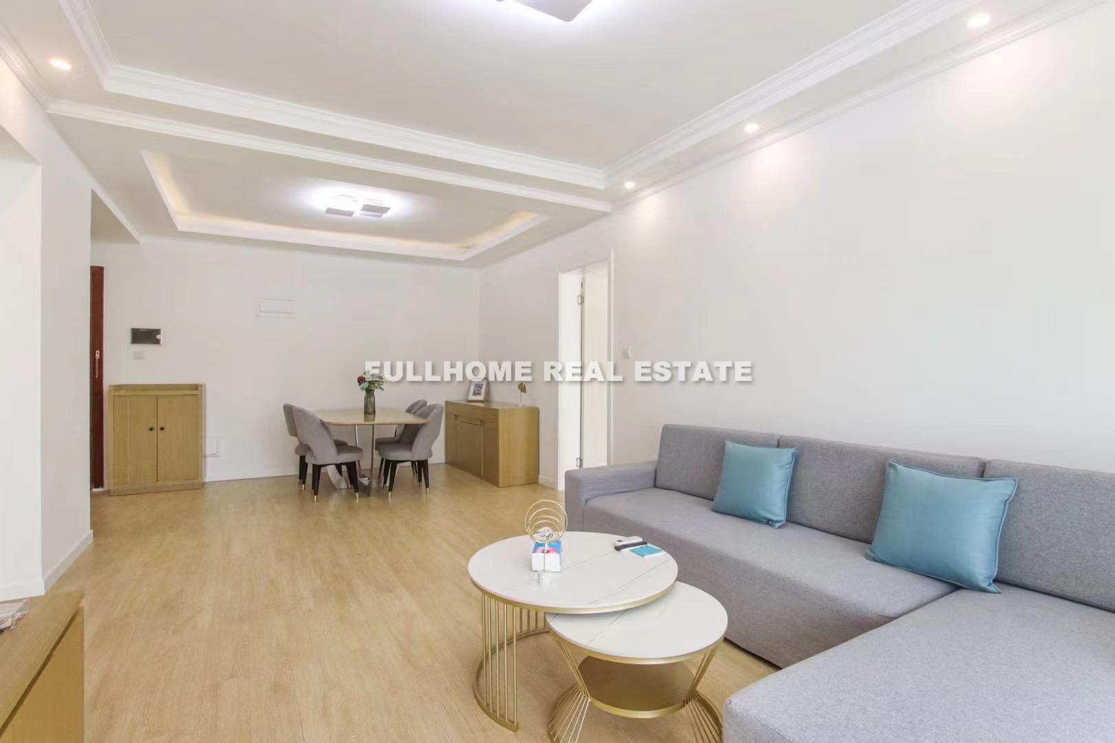 Xin Tian Di Riverside Garden - 2 bedroom apartment in Shanghai, Gubei, Hongqiao