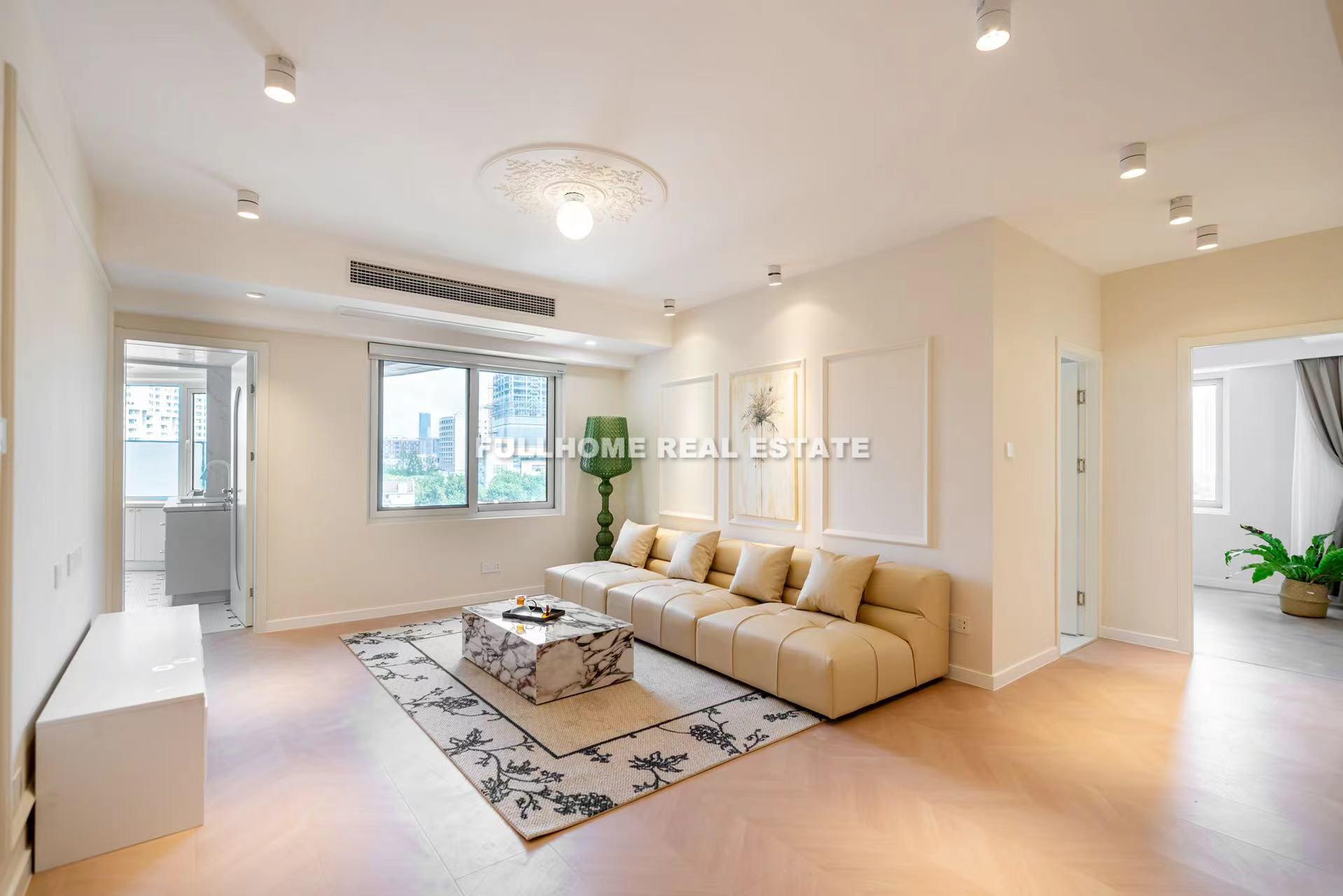 Maoming Mansion - 2 bedroom apartment in Shanghai, FFC, Downtown