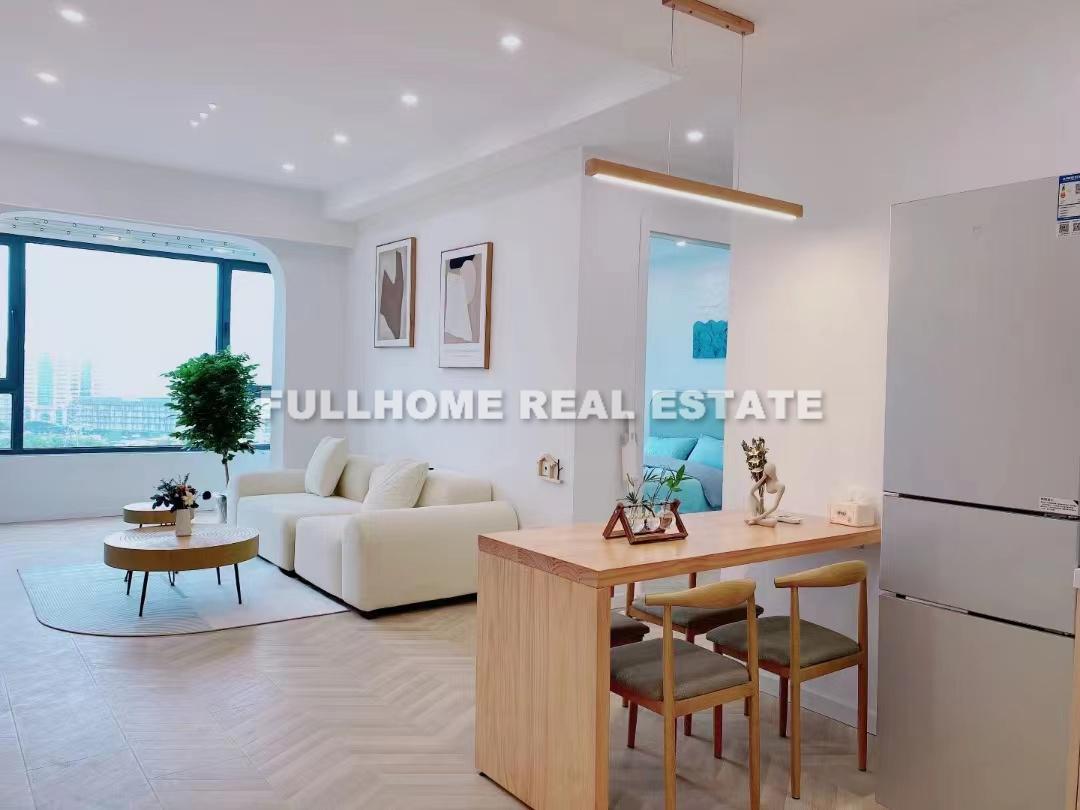 Zhonghai Zhenrufu - 2 bedroom apartment in Shanghai, Downtown, Downtown