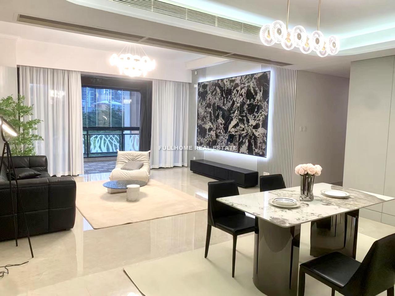 Similar property: Central Park View, 4 bedrooms, 180 sqm in Guangzhou