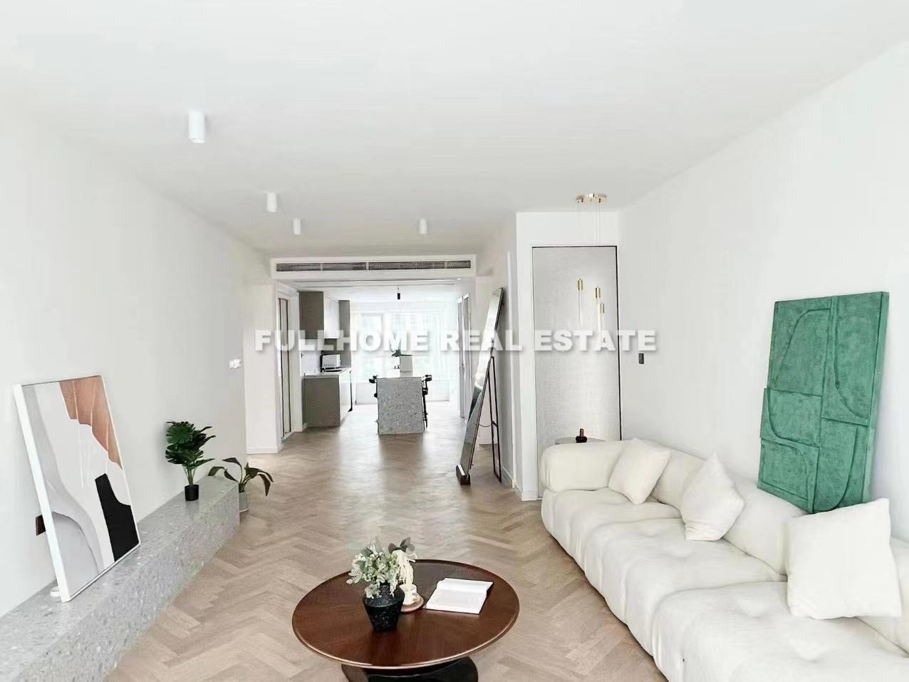 8 Park Avenue - 3 bedroom apartment in Shanghai, Jing An, Downtown