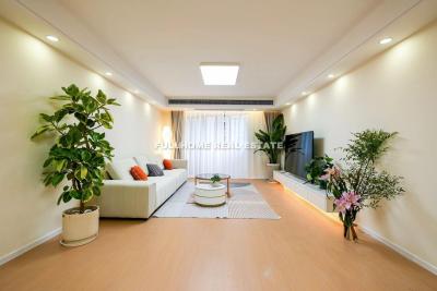 Same compound: Rome Garden, 2 bedrooms in Shanghai