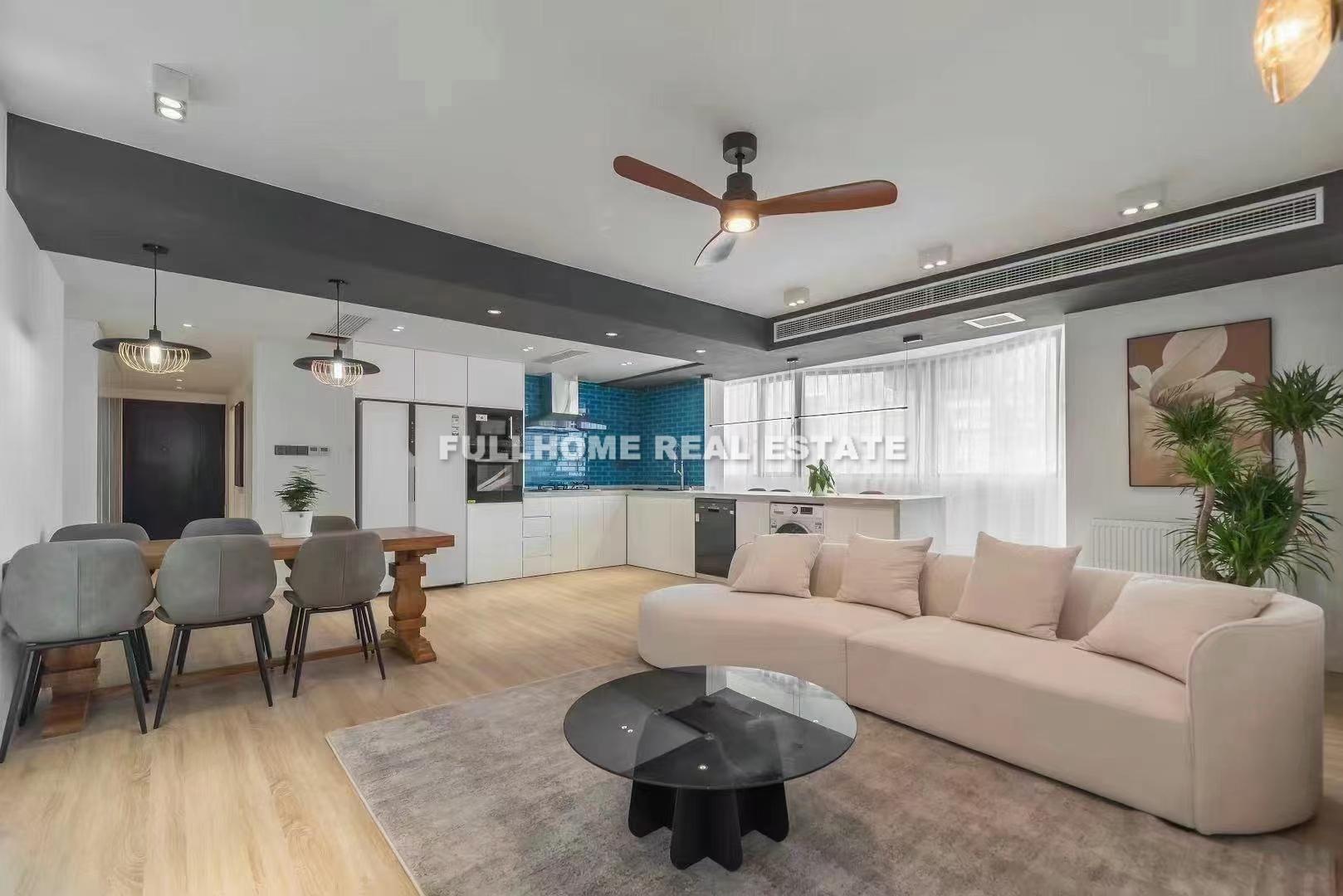 Same compound: Xindi Garden, 3 bedrooms in Shanghai