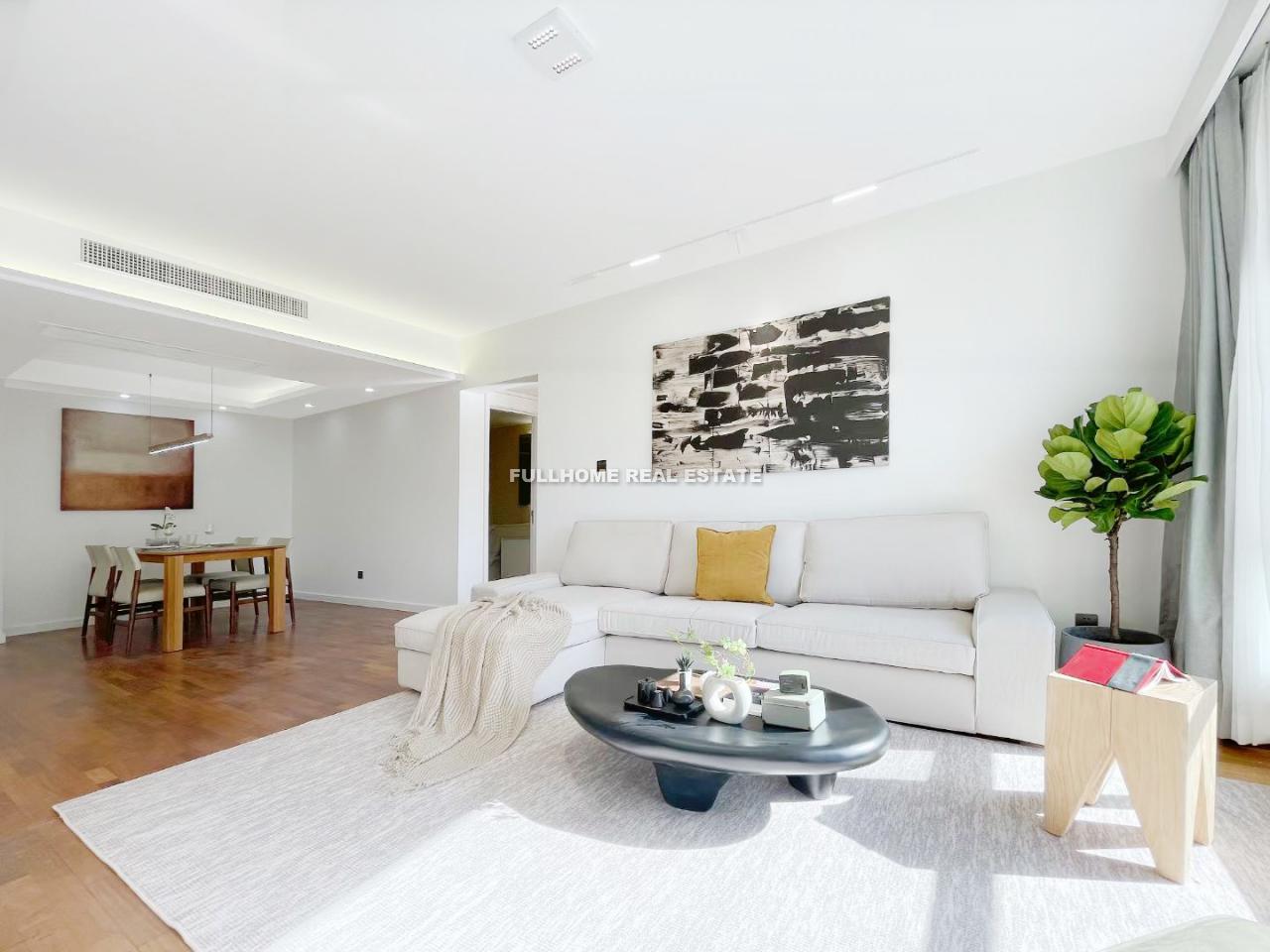 Central Park - 3 bedroom apartment in Beijing, CBD
