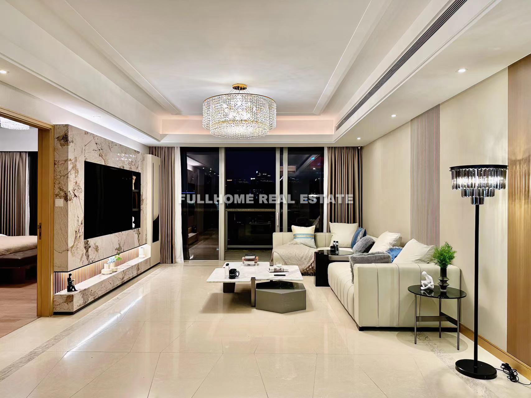 Shanghai Arch - 3 bedroom apartment in Shanghai, Lujiazui, Pudong