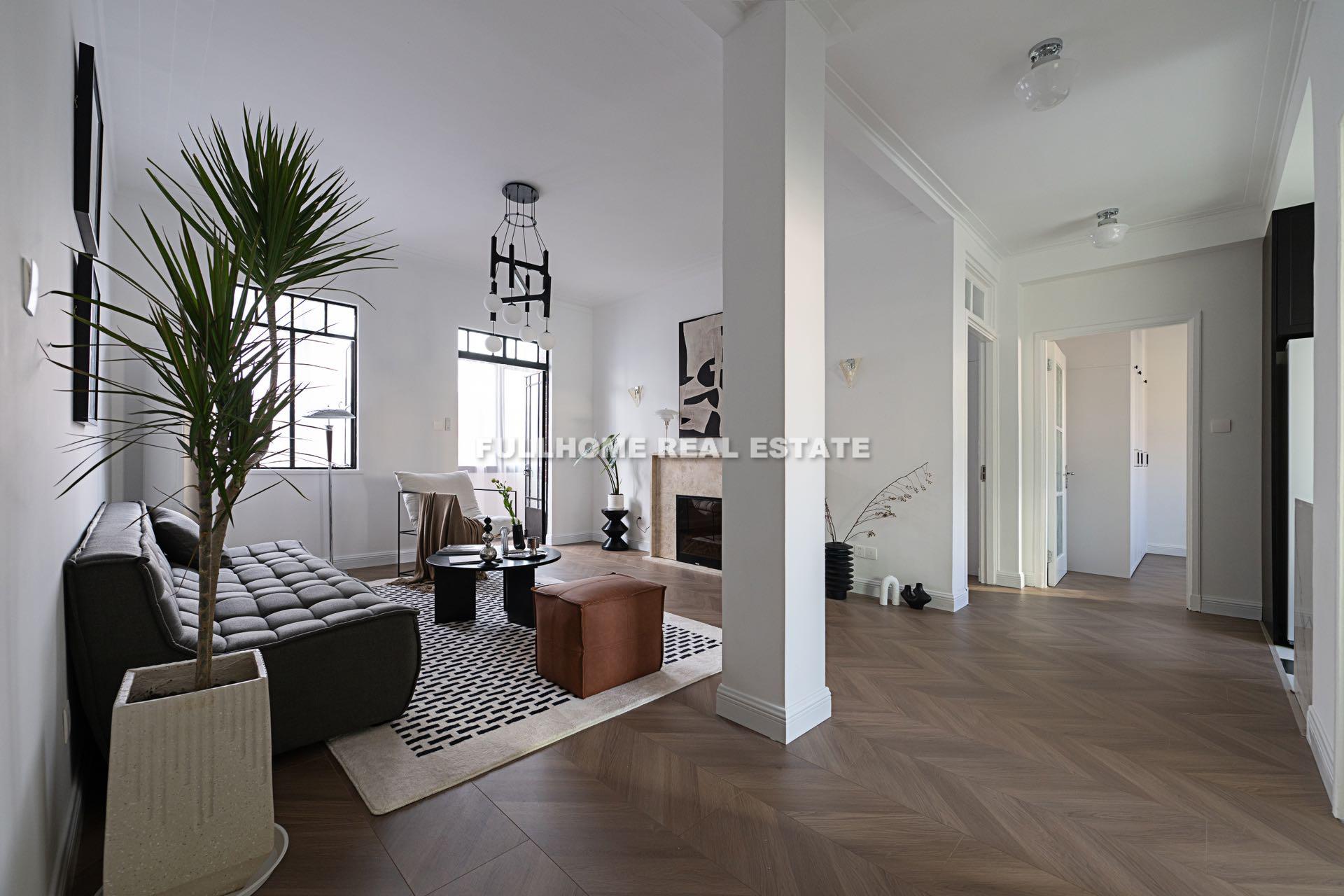 Same compound: Peiwen Apartment , 2 bedrooms in Shanghai
