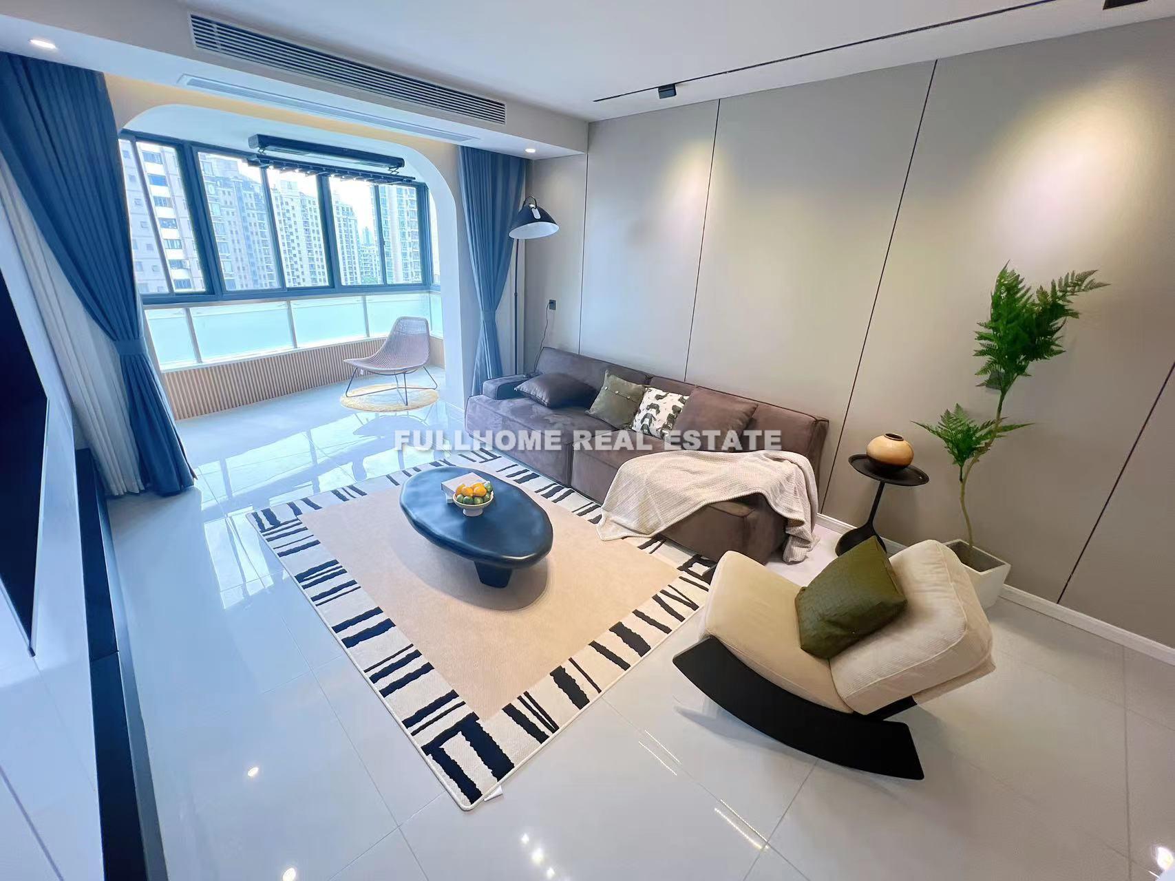 The 9th City - 3 bedroom apartment in Shanghai, Jingqiao Green City, Pudong