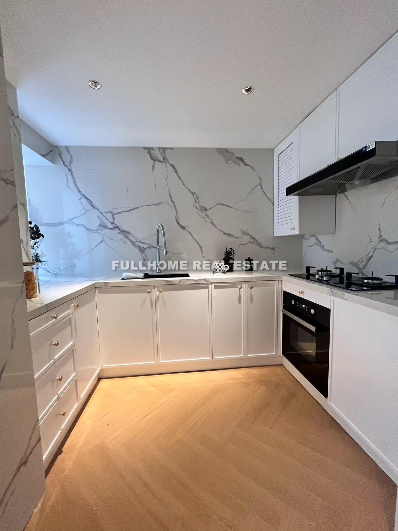 Ming De Fang - 3 bedroom apartment in Shanghai, Downtown, Downtown