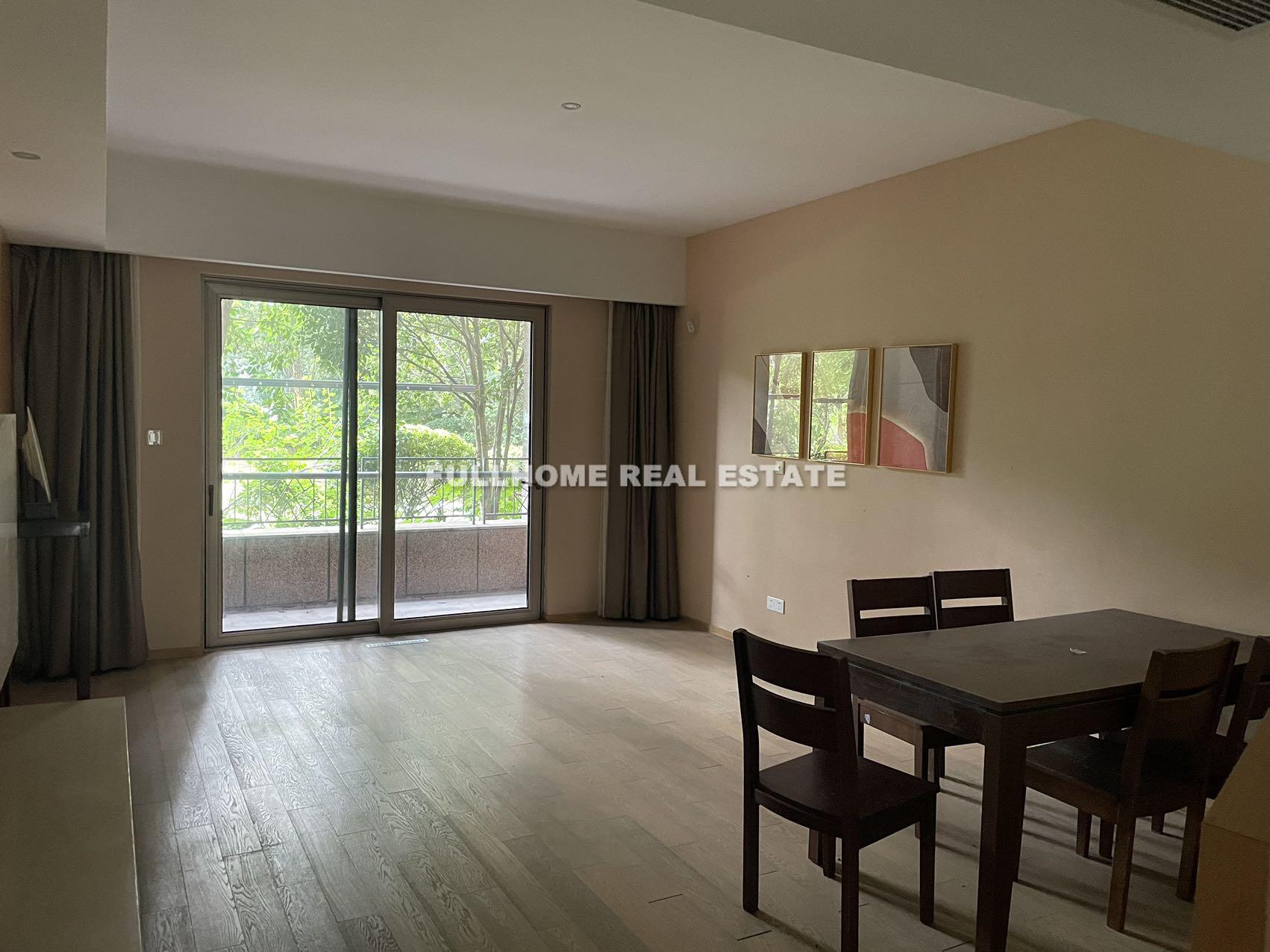 Emerald City - 4 bedroom apartment in Shanghai, Downtown, Downtown