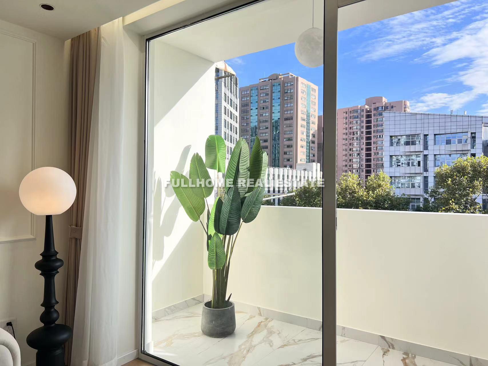Lane 1-1000 South Shanxi Road Old House - Interior view 4, Shanghai rental property