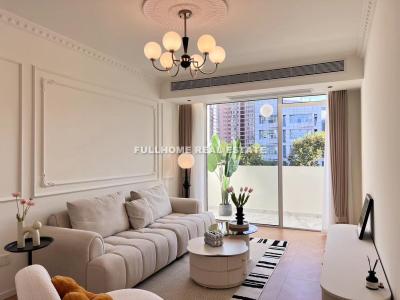 Same compound: Lane 1-1000 South Shanxi Road Old House, 1 bedrooms in Shanghai
