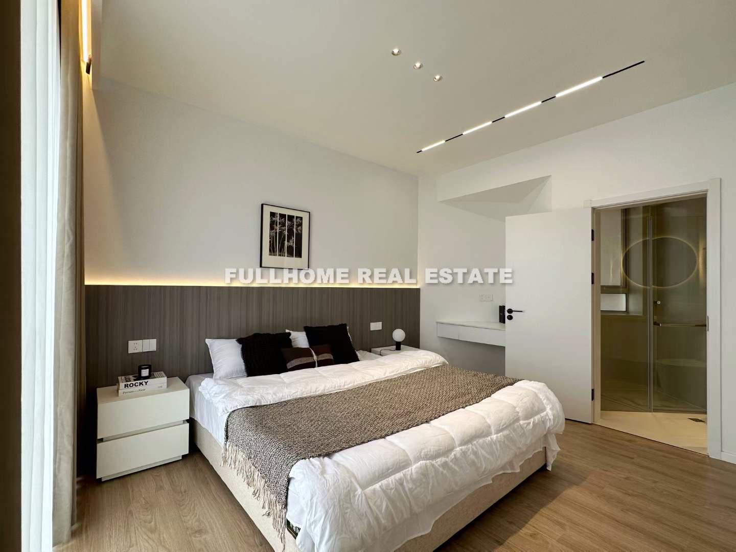 Jiahui Plaza - Interior view 2, Shanghai rental property