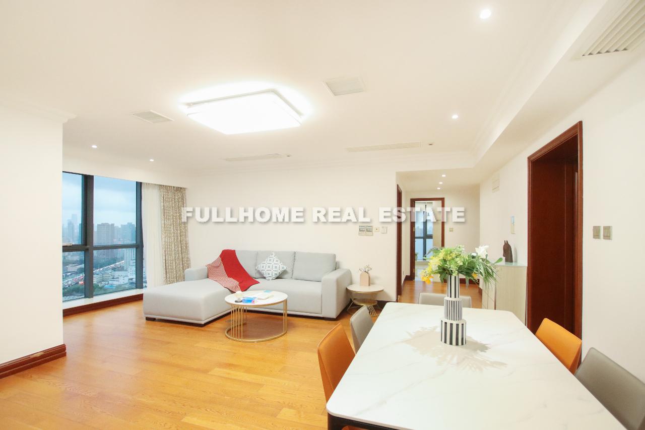 Meihua Garden - 3 bedroom apartment in Shanghai, Xujiahui, Downtown