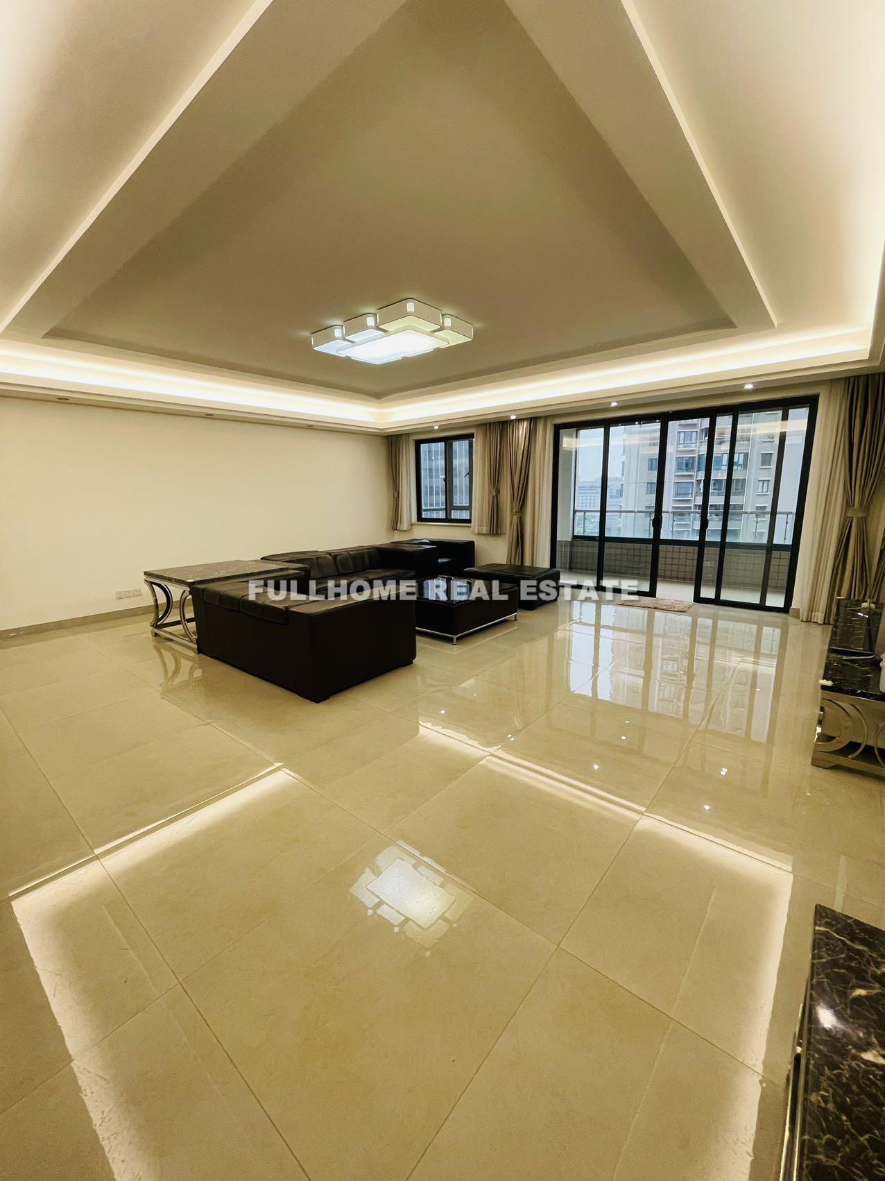 Consul Garden - 4 bedroom apartment in Shanghai, Hongqiao, Hongqiao