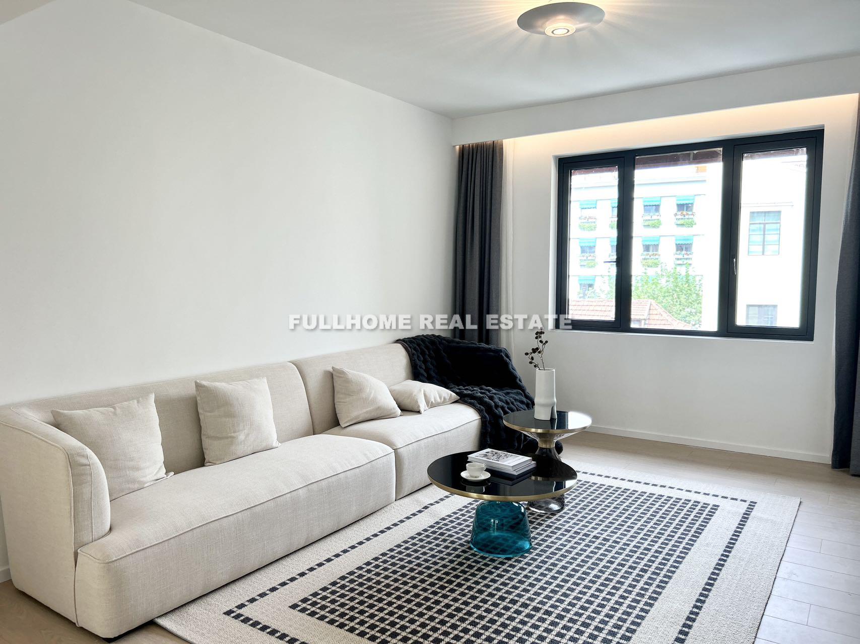 Same compound: Lane 1-500 Wanpin Road Old House	, 3 bedrooms in Shanghai