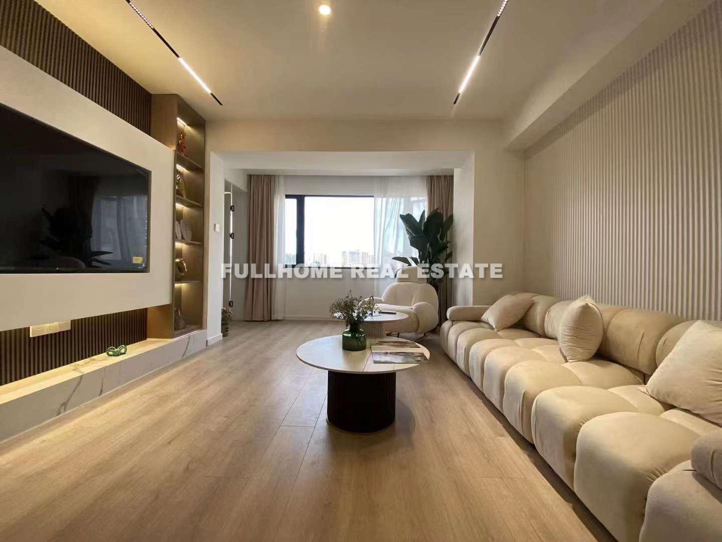 Yanping Apartment - 2 bedroom apartment in Shanghai, Jing An, Downtown