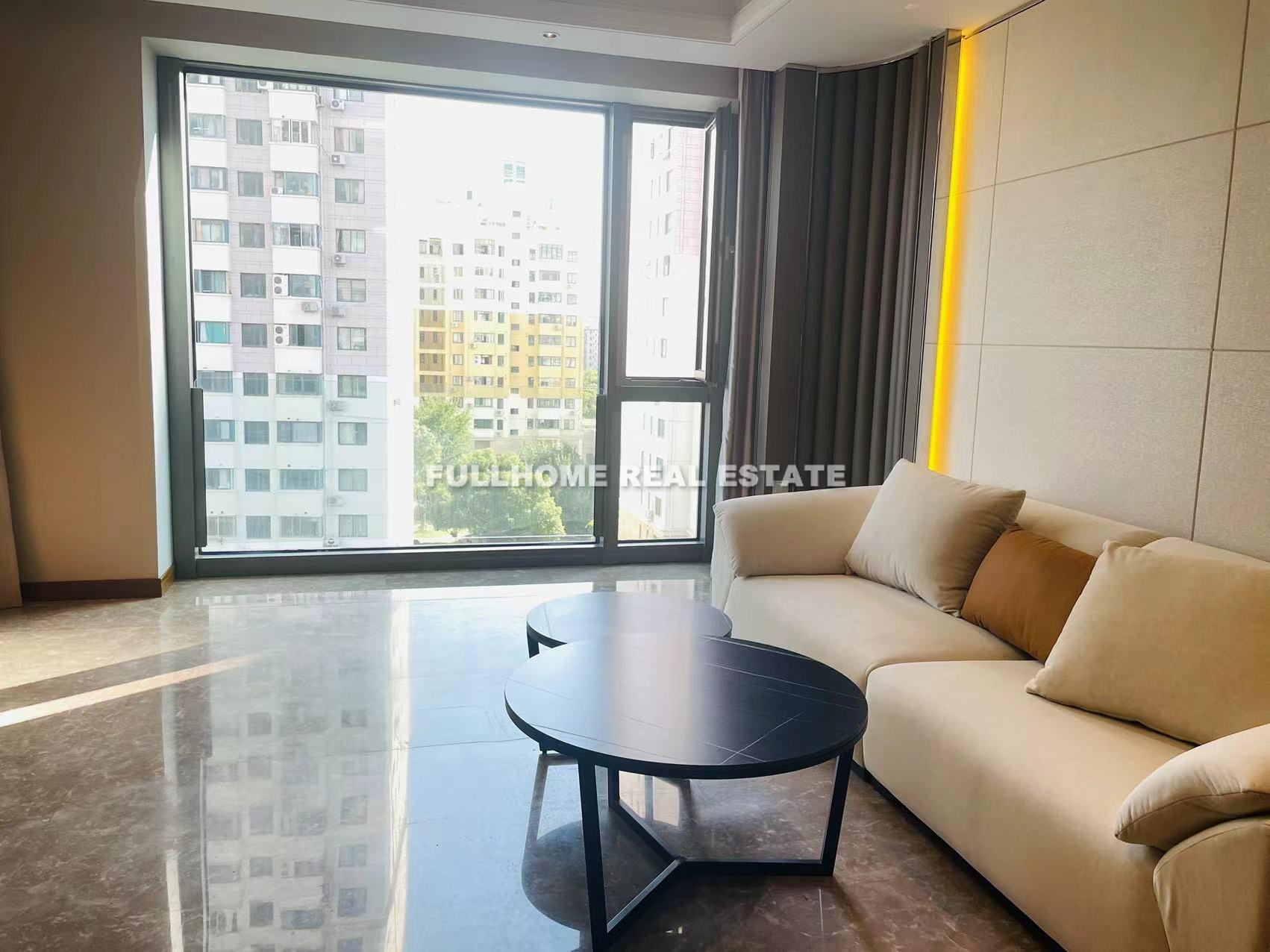 Similar property: The Bund 188, 3 bedrooms, 183 sqm in Shanghai