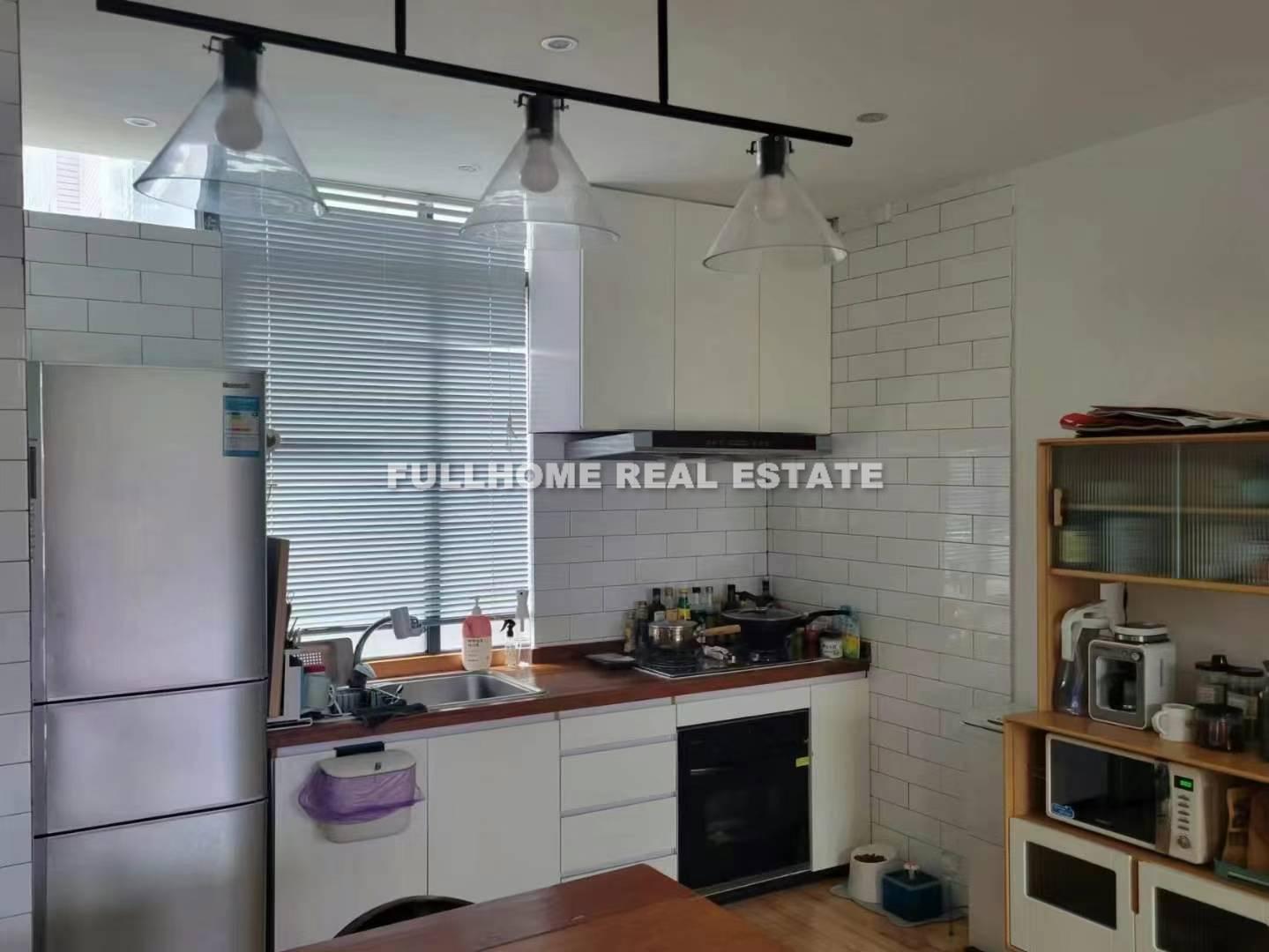 Lane 100-2000 West Nan Jing Road Old House - Interior view 6, Shanghai rental property