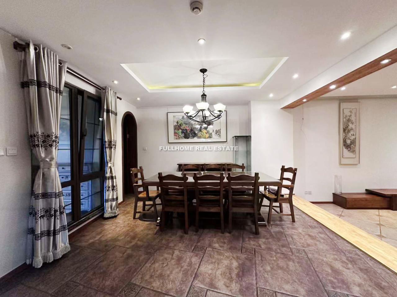 Rose and Gingko Villa - Interior view 3, Beijing rental property