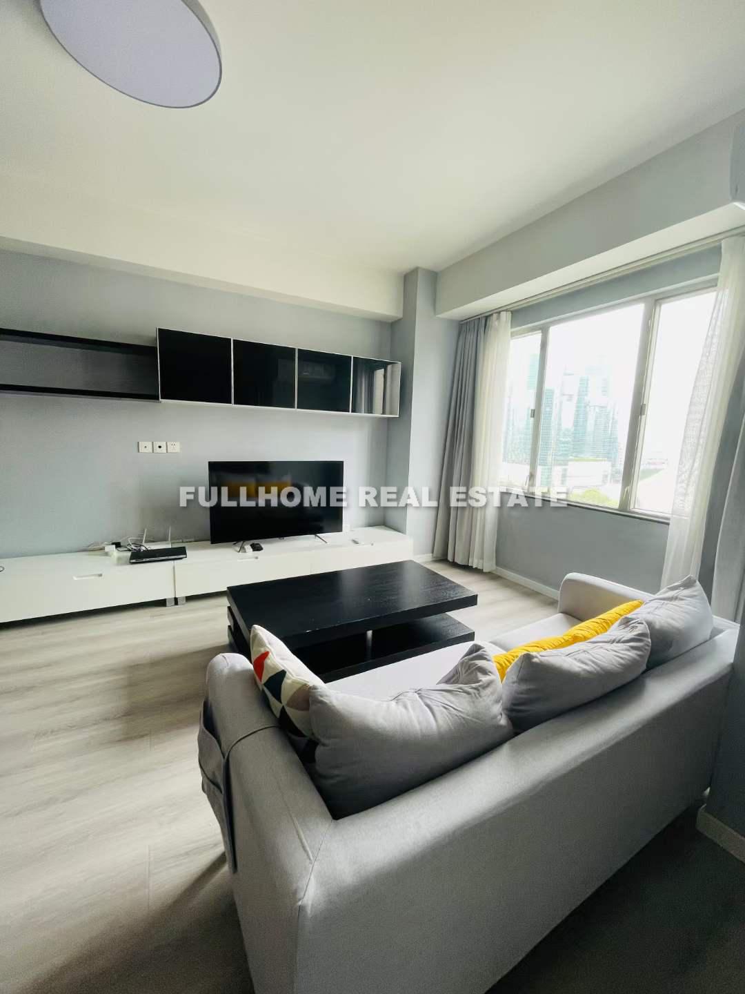 Same compound: Sun Plaza, 1 bedrooms in Shanghai