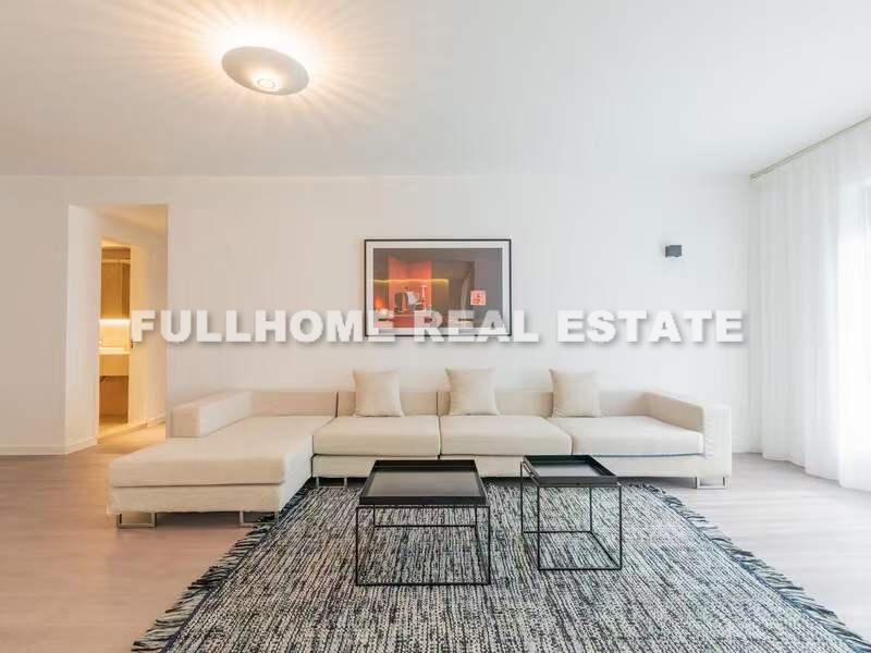 Similar property: Oriental Garden, 4 bedrooms, 295 sqm in Shanghai