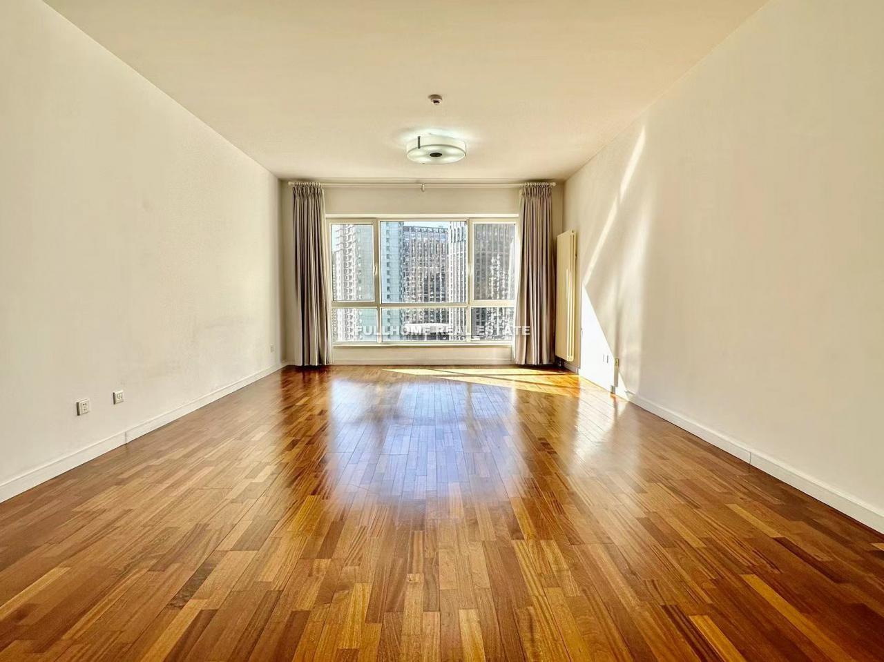 Central Park - 3 bedroom apartment in Beijing, CBD