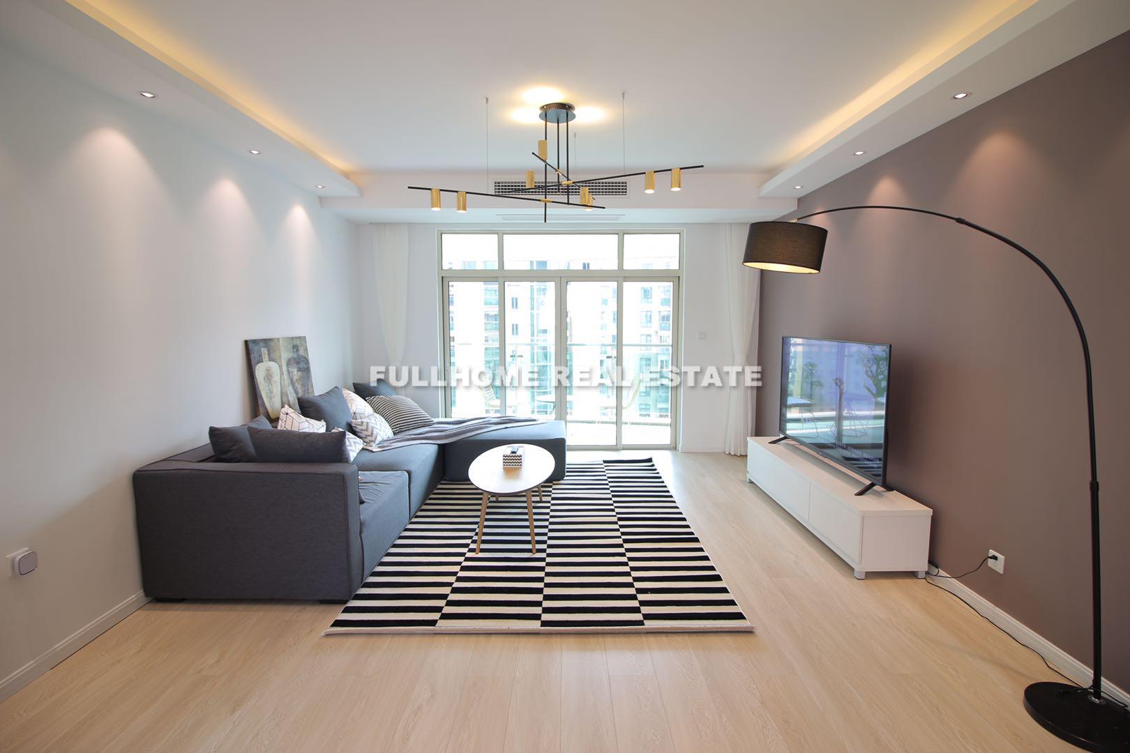 LaDoll International City - 3 bedroom apartment in Shanghai, Jing An, Downtown