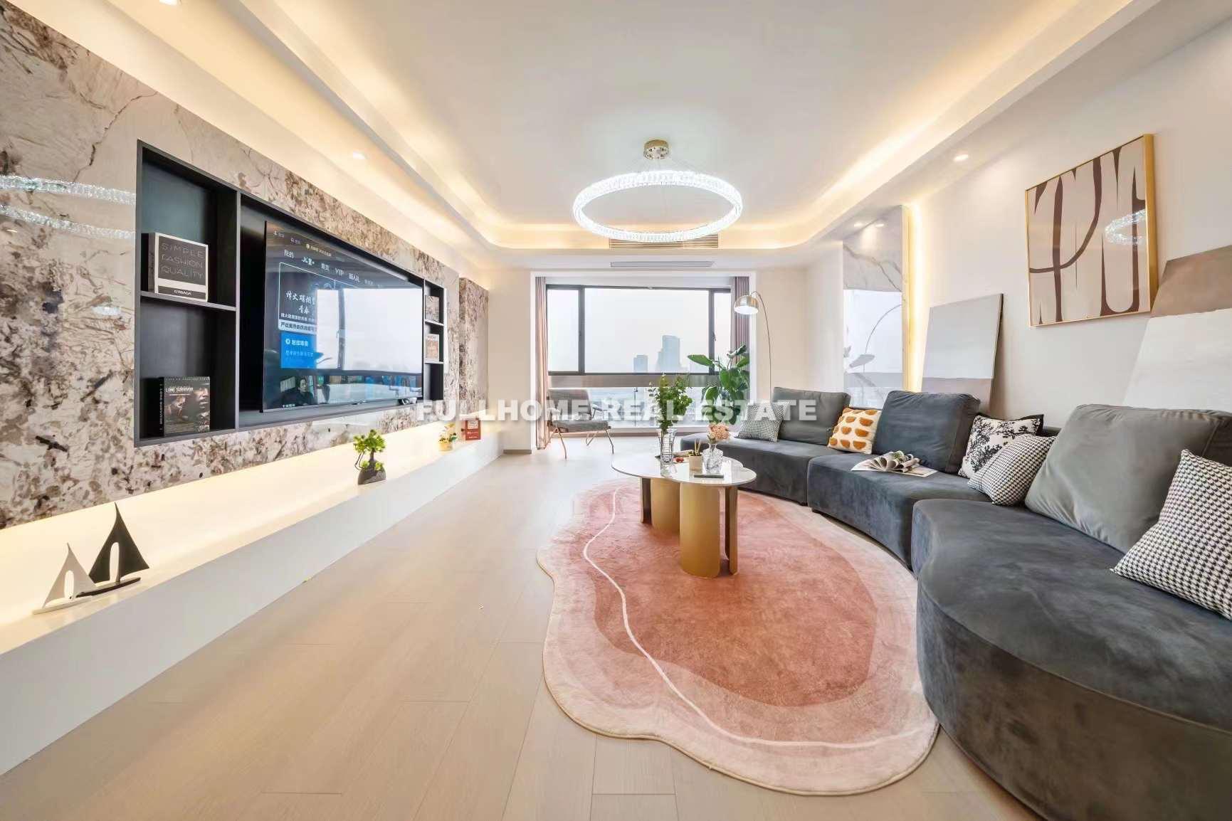 The 9th City - 4 bedroom apartment in Shanghai, Jingqiao Green City, Pudong