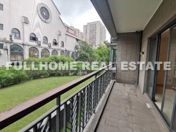 Same compound: Sinan Mansion East Garden, 3 bedrooms in Shanghai