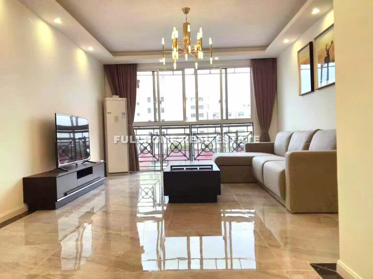 Biyun Yuntai Garden - 3 bedroom apartment in Shanghai, Downtown, Downtown