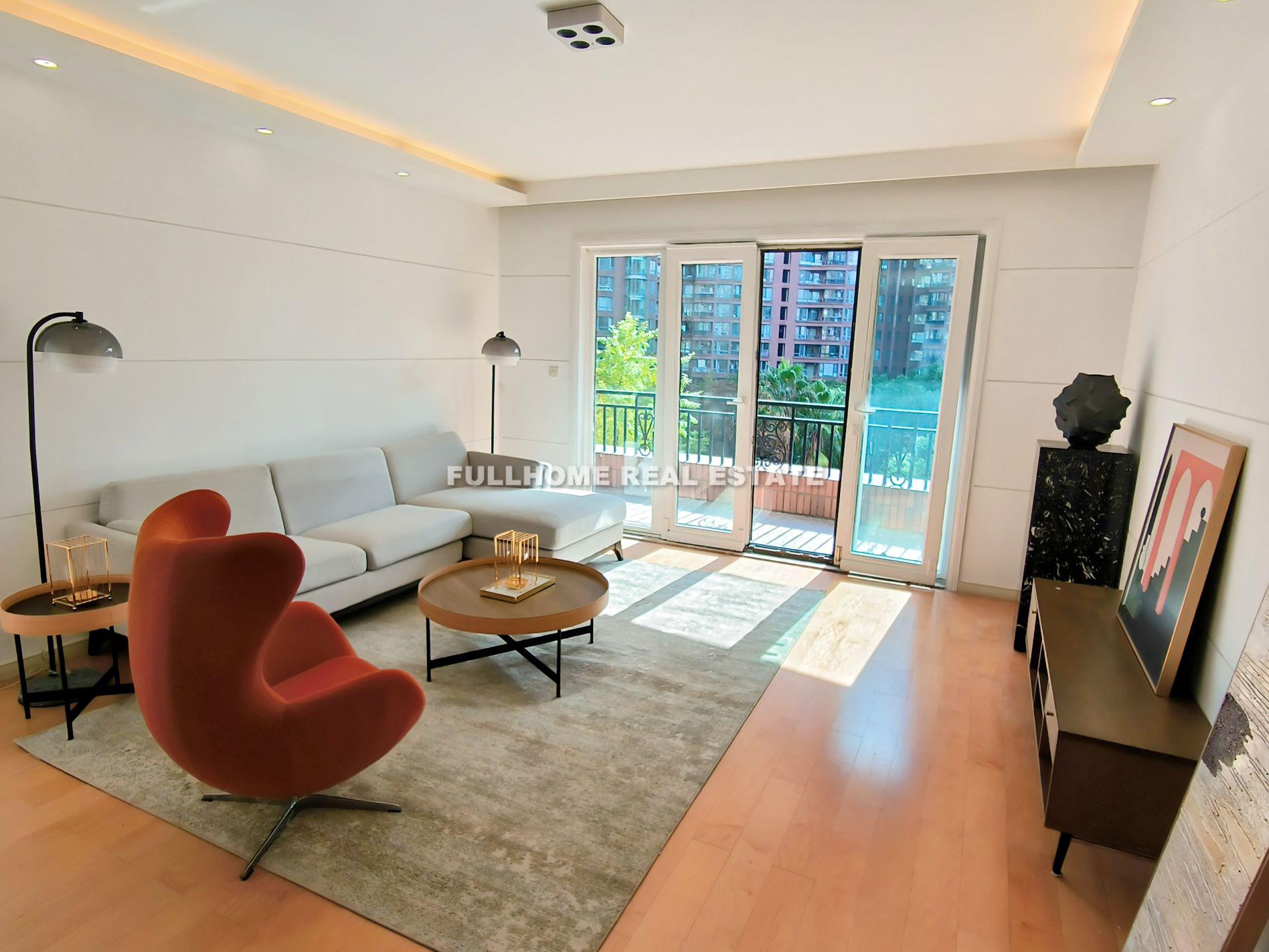 Gubei International Plaza - 3 bedroom apartment in Shanghai, Gubei, Hongqiao