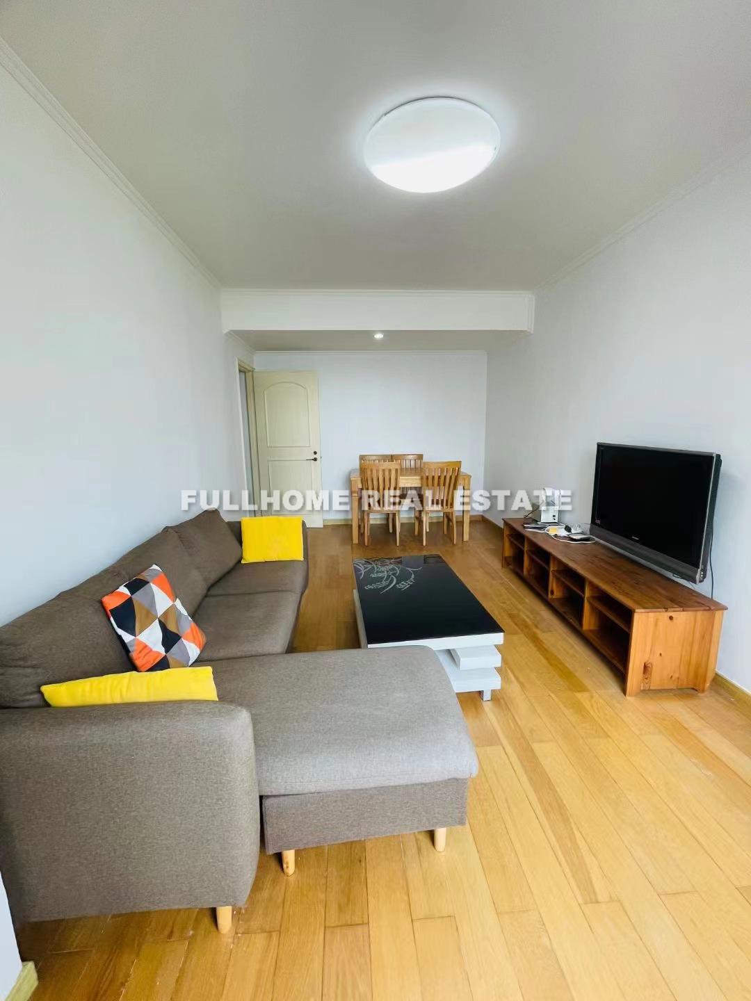Same compound: Sun Plaza, 1 bedrooms in Shanghai