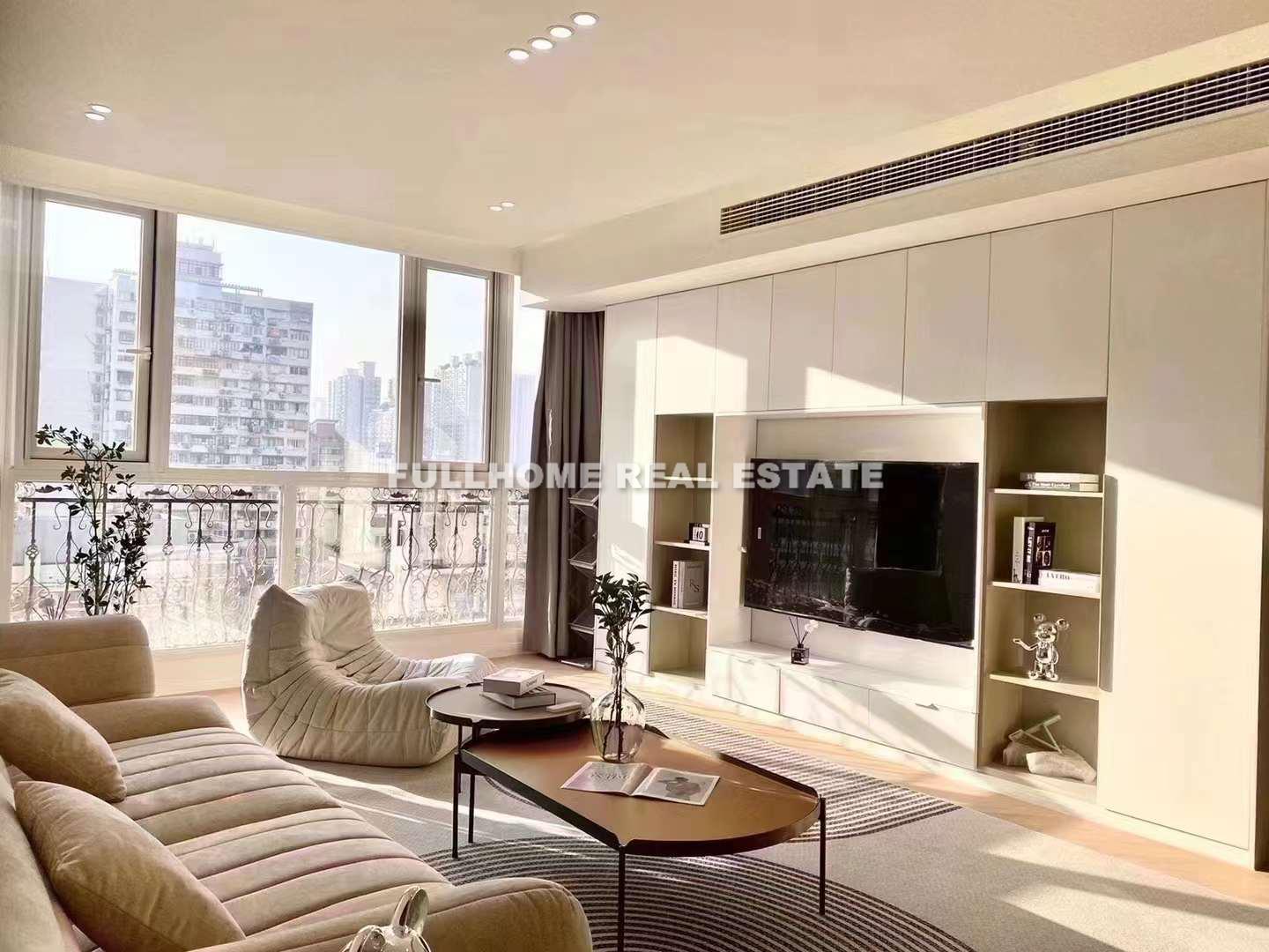 Same compound: Tai Gu Hao Ting, 3 bedrooms in Shanghai