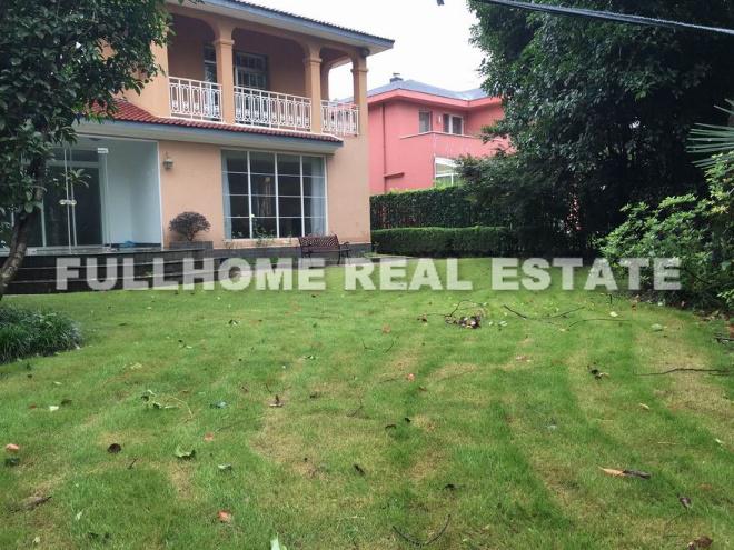Western Suburban Garden - 4 bedroom apartment in Shanghai, Qingpu, Suburb